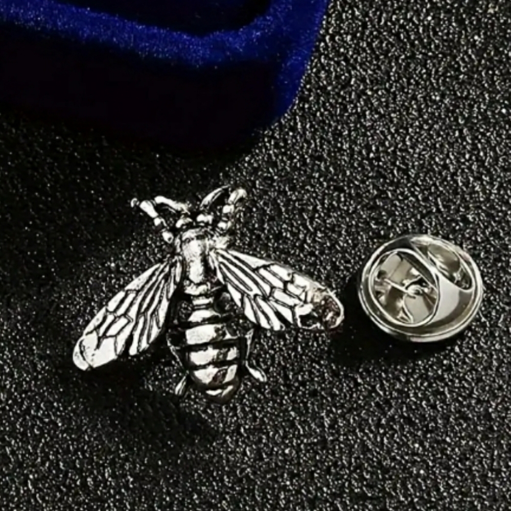 Silver Bee Brooch Pin Vintage Style - Picture 4 of 4